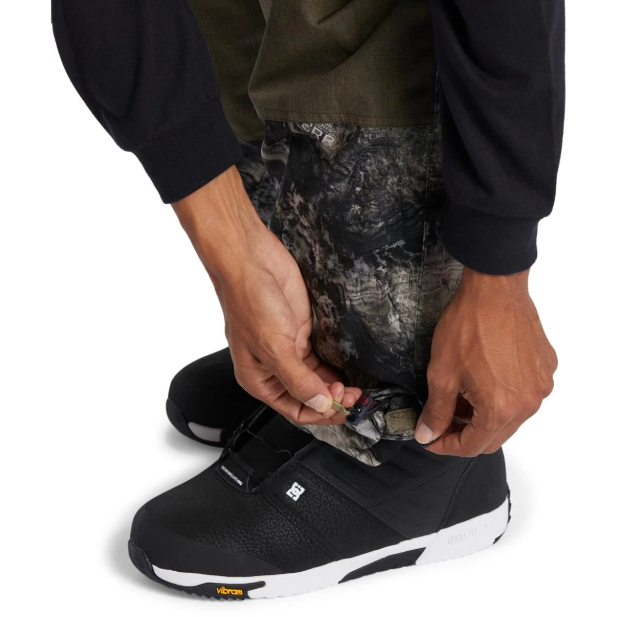 DC SHOES DC SHADOW BIB MOSSY OAK TERRA COYOTE CAMO PANTALONI SNOWBOARD 7 DC SHOES DC SHADOW BIB MOSSY OAK TERRA COYOTE CAMO PANTALONI SNOWBOARD - immagine 5